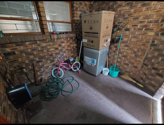 3 BEDROOM SIMPLEX FOR SALE IN VANDERBIJLPARK CE 3